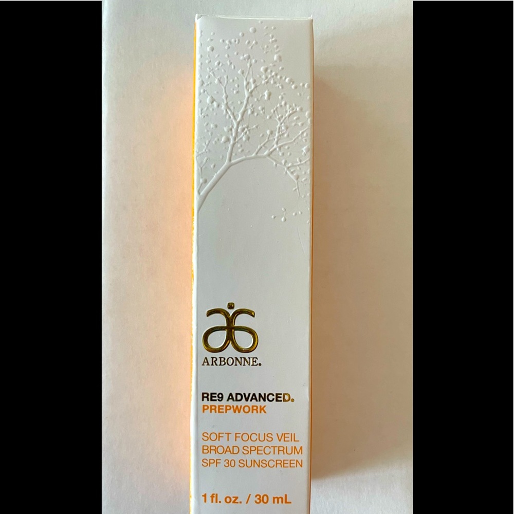 Arbonne RE9 Prep-work Soft Focus Veil Broad Spectrum SPF 30 NIB-Never been used